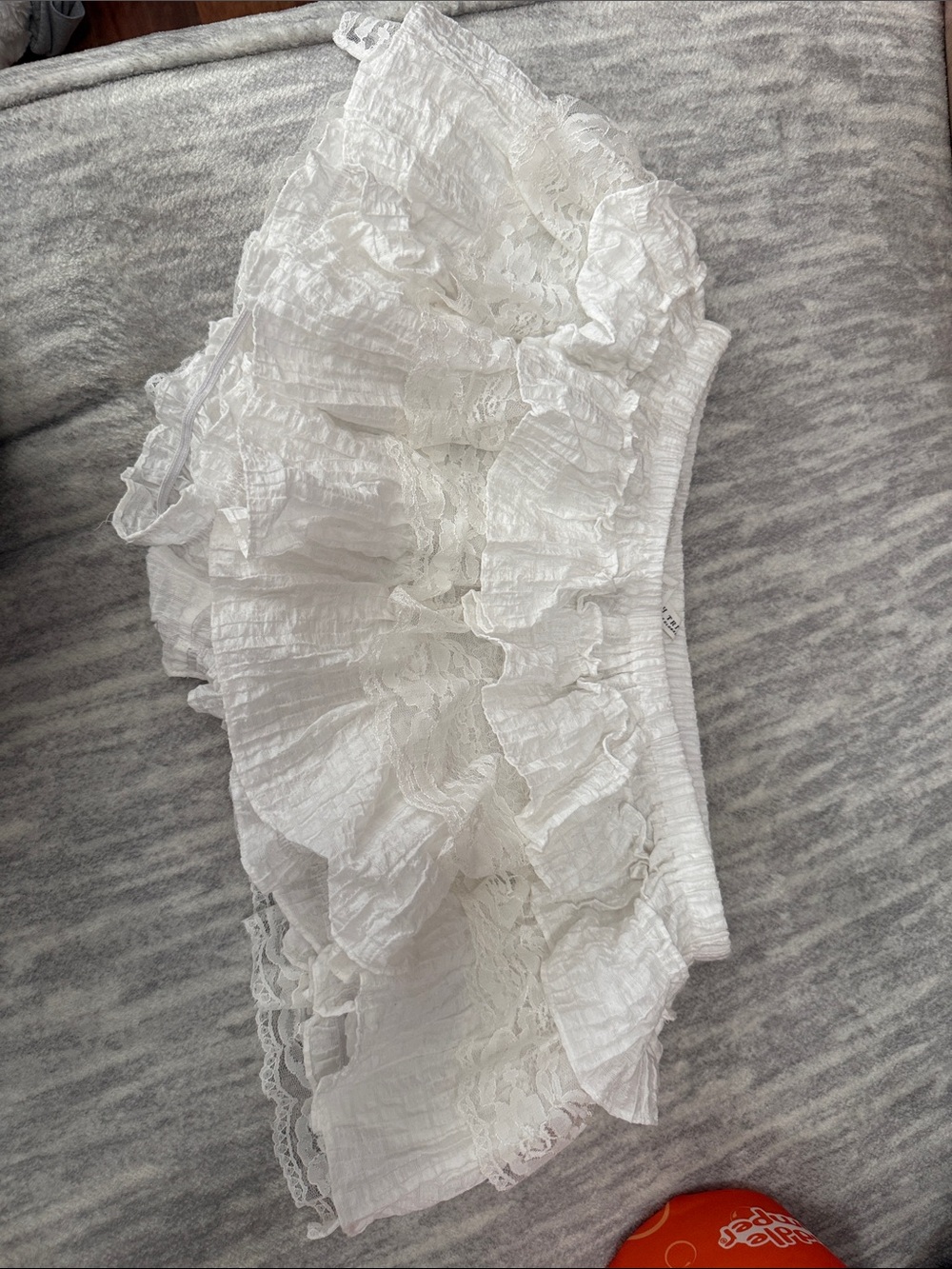 12th Tribe White Ruffle Lace Bloomers